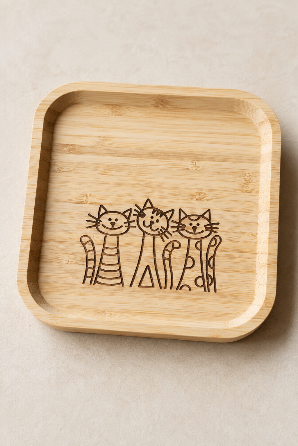 Signature Üç Kedi Desenli Kare Bambu Meyve ve Sunum Tabağı